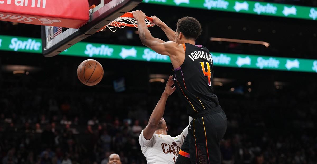 开云体育下载-太阳队新秀表现出色，逐渐成为关键球员的简单介绍