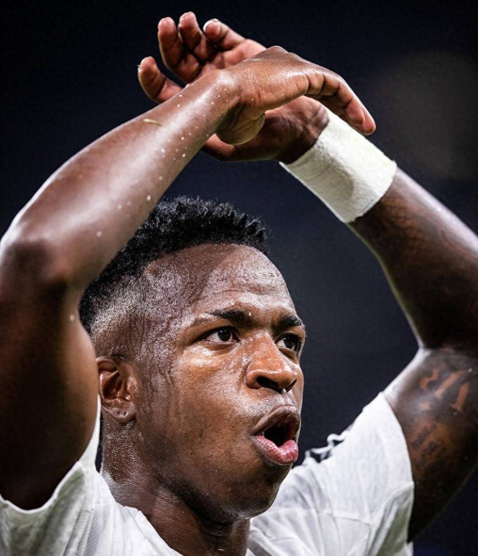 开云体育入口-比赛精彩！球员技术精湛表现卓越