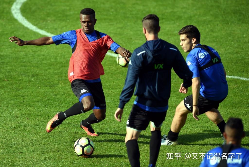 开云体育官方网站-包含快讯：奥克兰城抵达美国备战世俱杯的词条