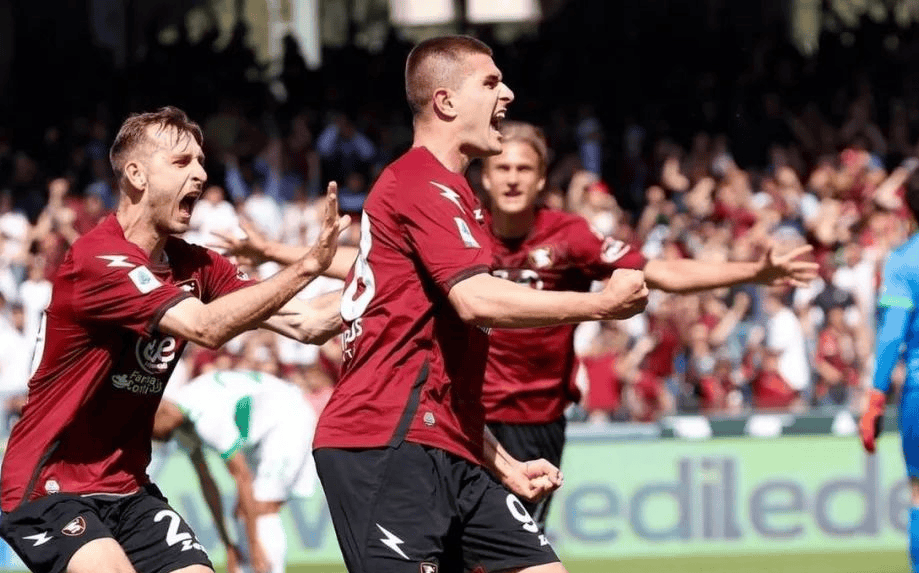 开云平台-包含意甲赛场角逐激烈，强队弱队对决的词条