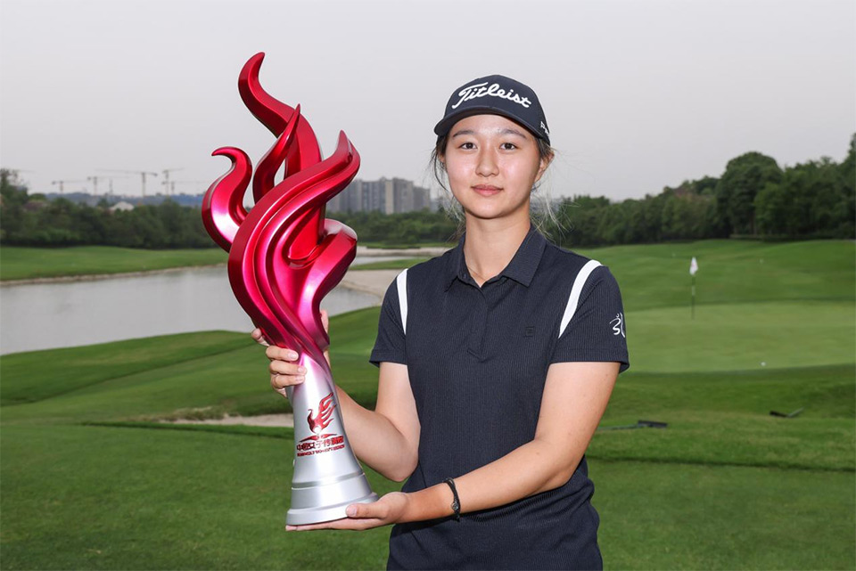 包含女子高尔夫赛夺冠，中国选手实力突出！的词条