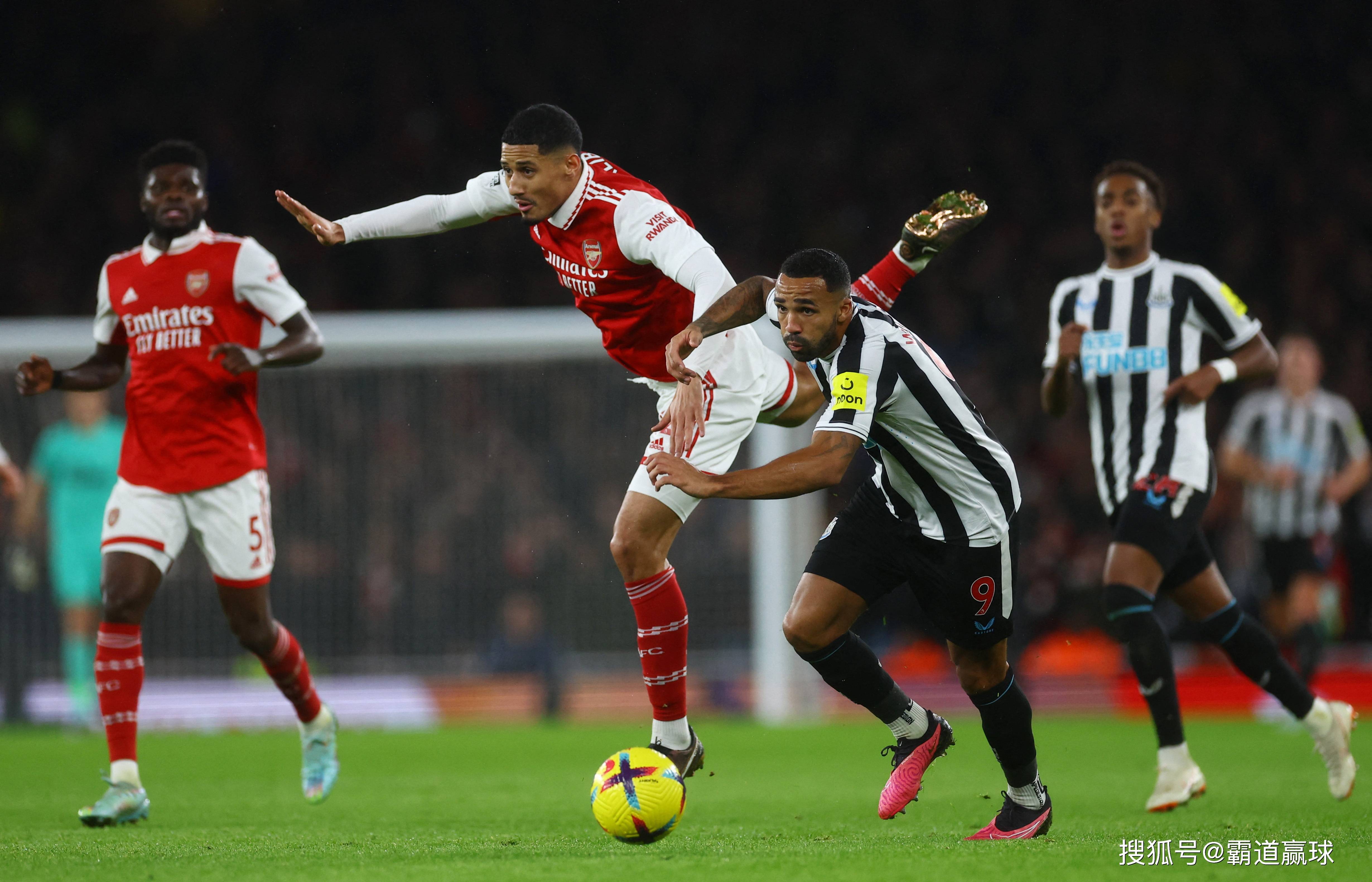 阿森纳再次失利,遭到对手猛烈反击 阿森纳再次失利,遭到对手猛烈反击