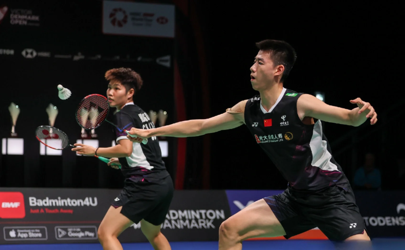 开云体育入口-丹麦羽毛球队力克对手，夺得小组赛胜利的简单介绍