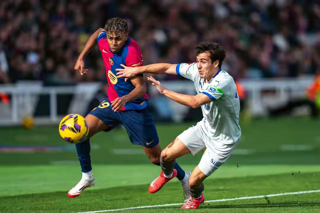 开云体育登录-赫塔菲大胜对手，赢得关键战