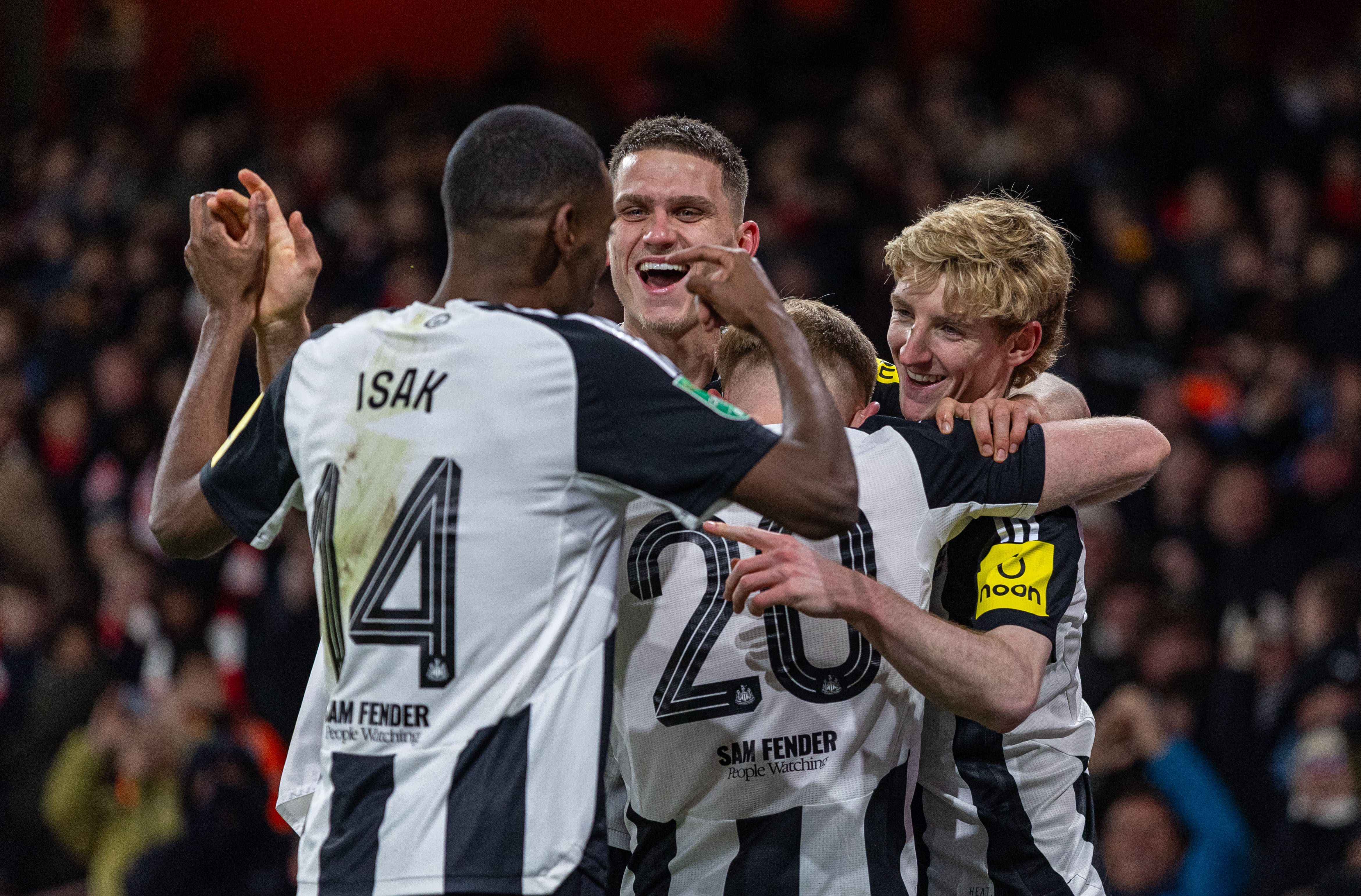 开云体育app-阿森纳队球员状态火热，助球队轻松晋级