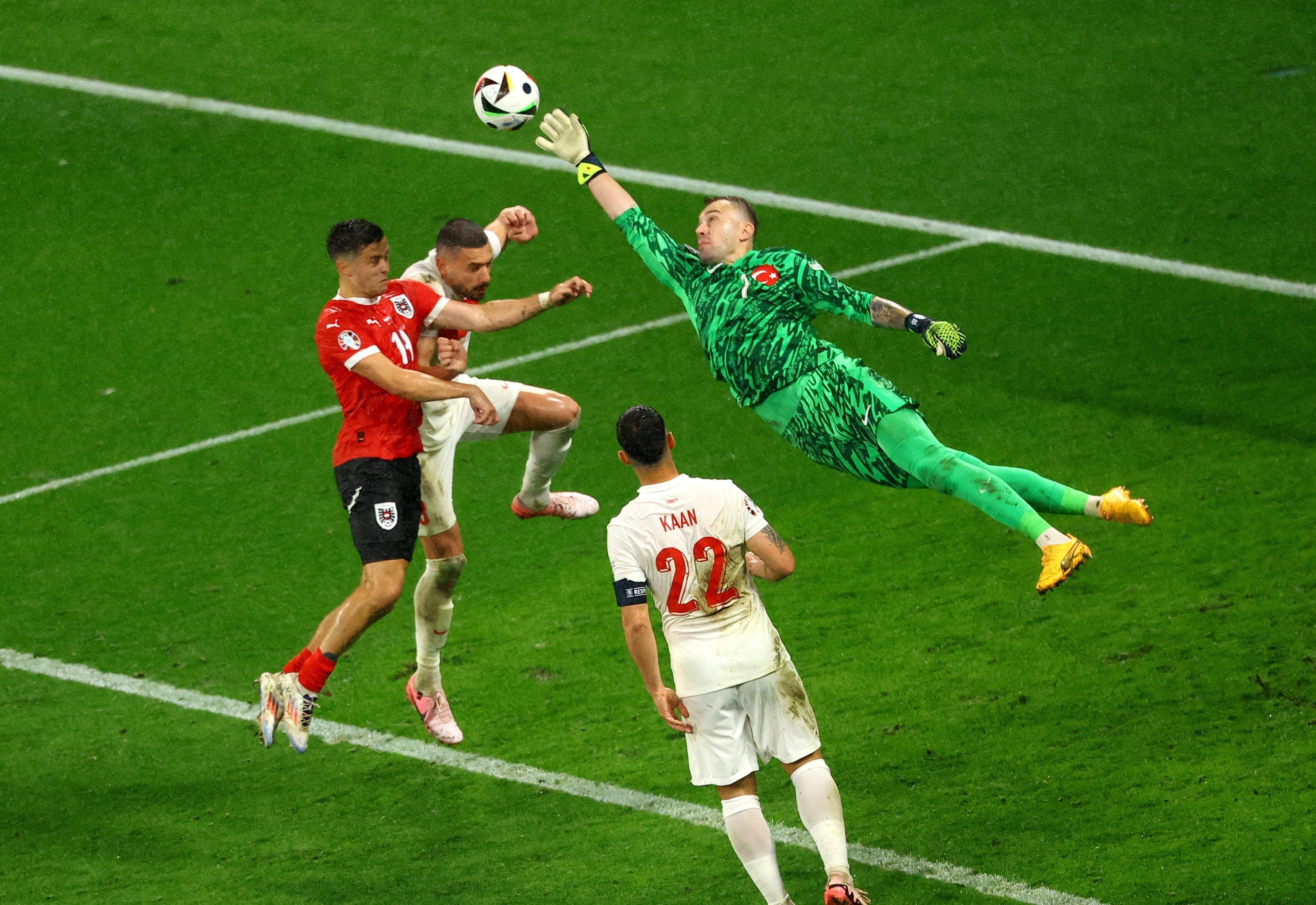 欧洲足球豪门集结决战欧洲联赛!的简单介绍 欧洲足球豪门集结决战欧洲联赛!的简单介绍