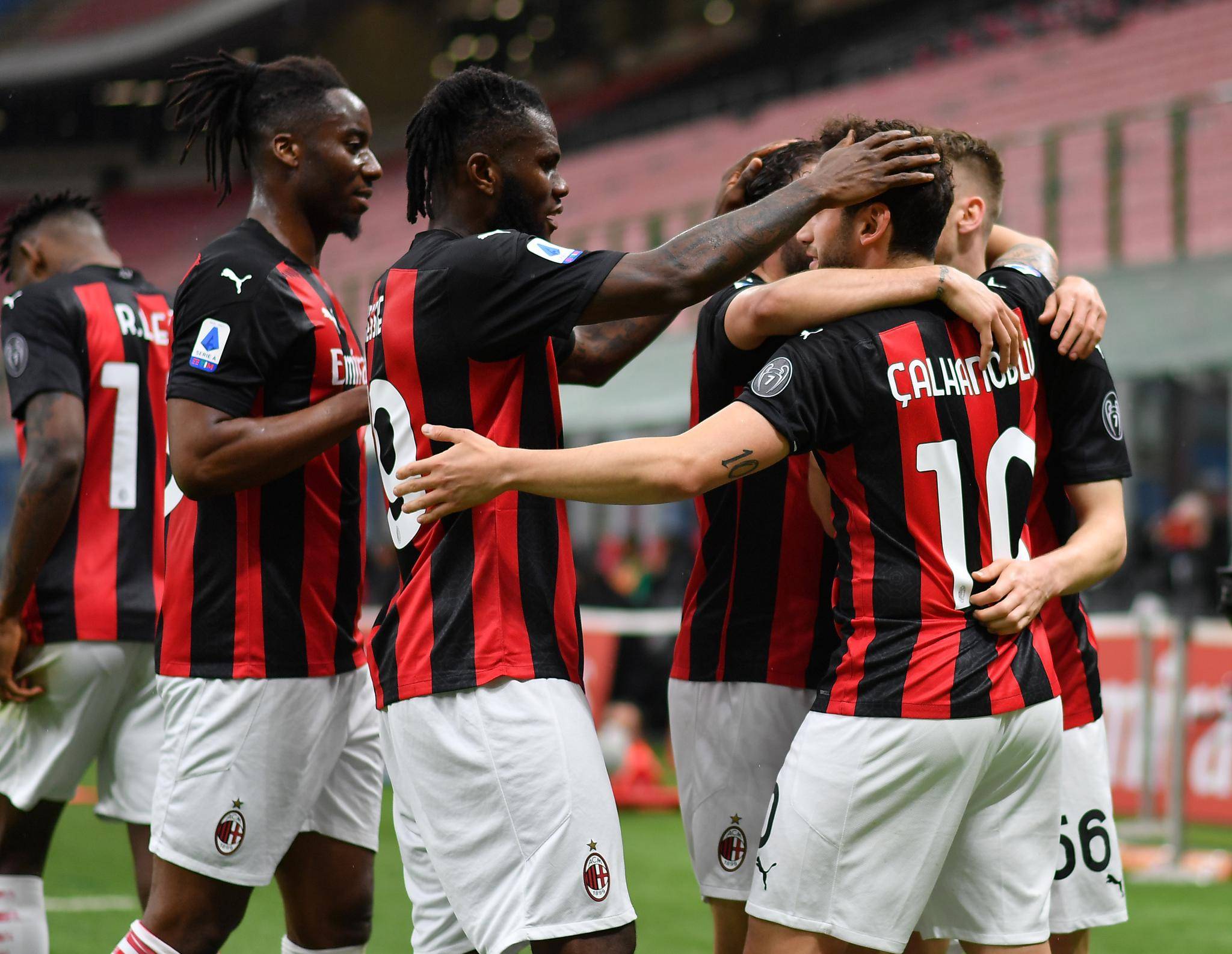 荷兰客场胜恩波利，欧预赛迈向胜利大道