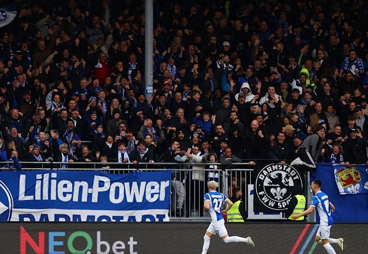 开云体育登录-弗赖堡胜利保级，成功保住德甲联赛资格的简单介绍