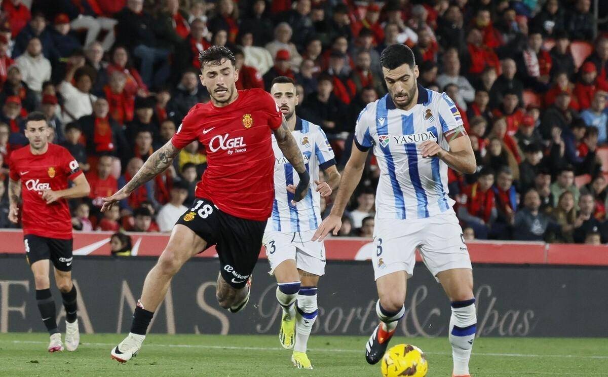 巴勒莫主场战平，保级前景堪忧