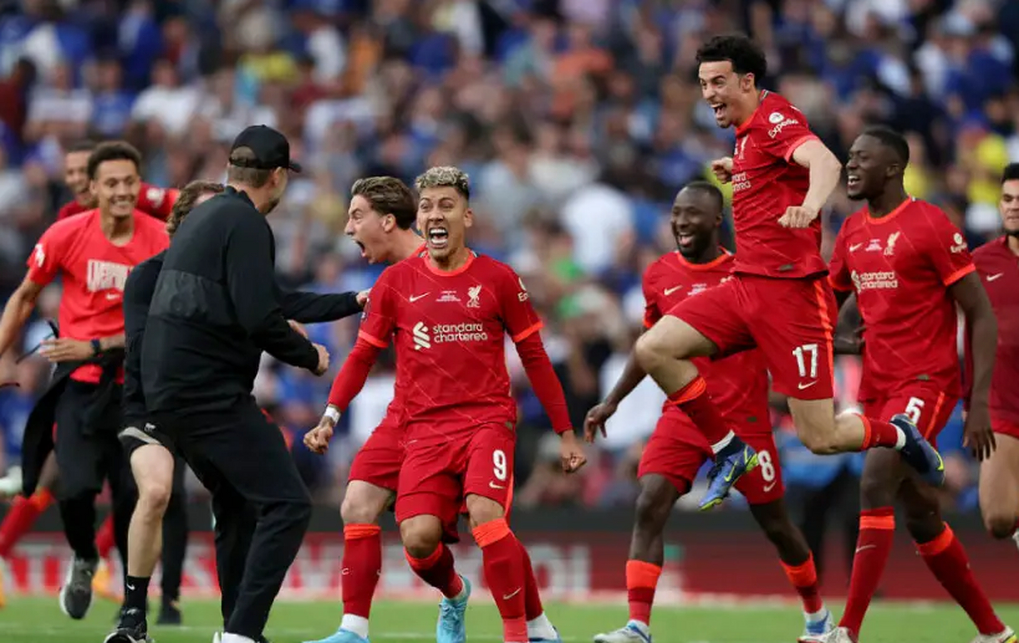 利物浦主场击败富勒姆,守住榜首位置 利物浦主场击败富勒姆,守住榜首位置