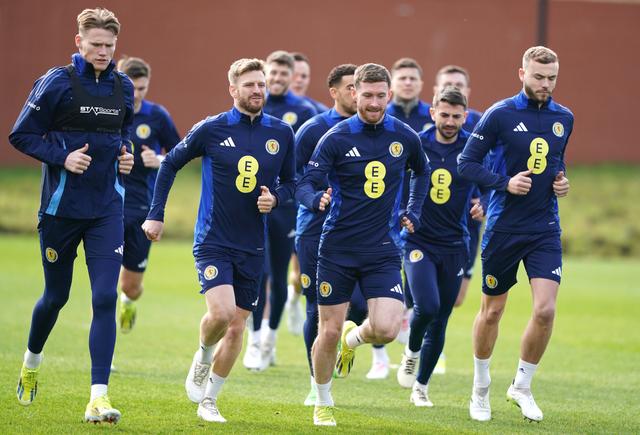 开云体育APP下载-荷兰队客场大胜挪威队，实力强劲