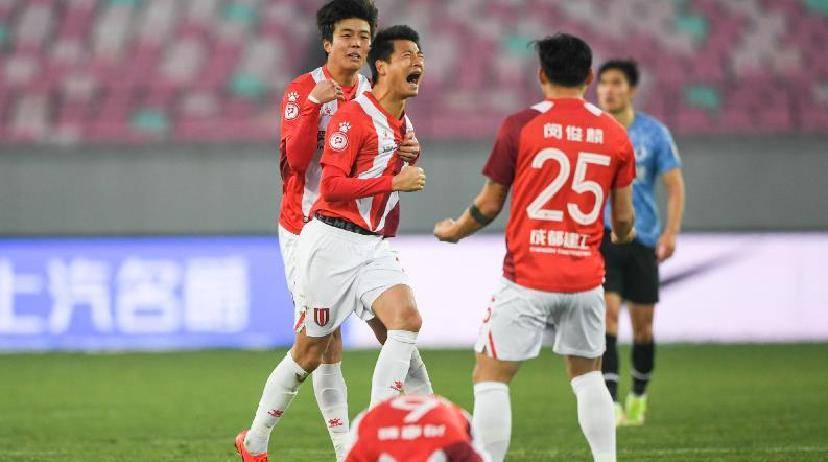 开云体育官网-北京国安惨败于对手，遭遇两连败的简单介绍