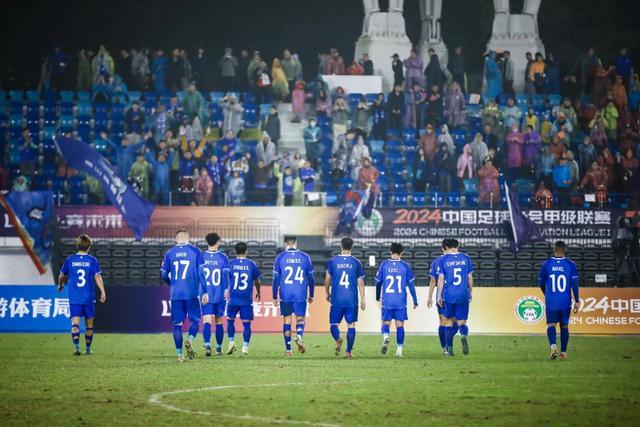 包含顶级足球联赛中球队的精彩演绎感人肺腑的词条 包含顶级足球联赛中球队的精彩演绎感人肺腑的词条