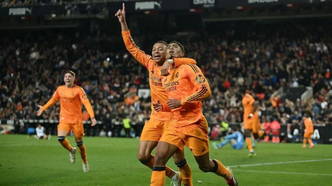 开云体育登录-皇马客场逆袭成功，扳平局面的简单介绍