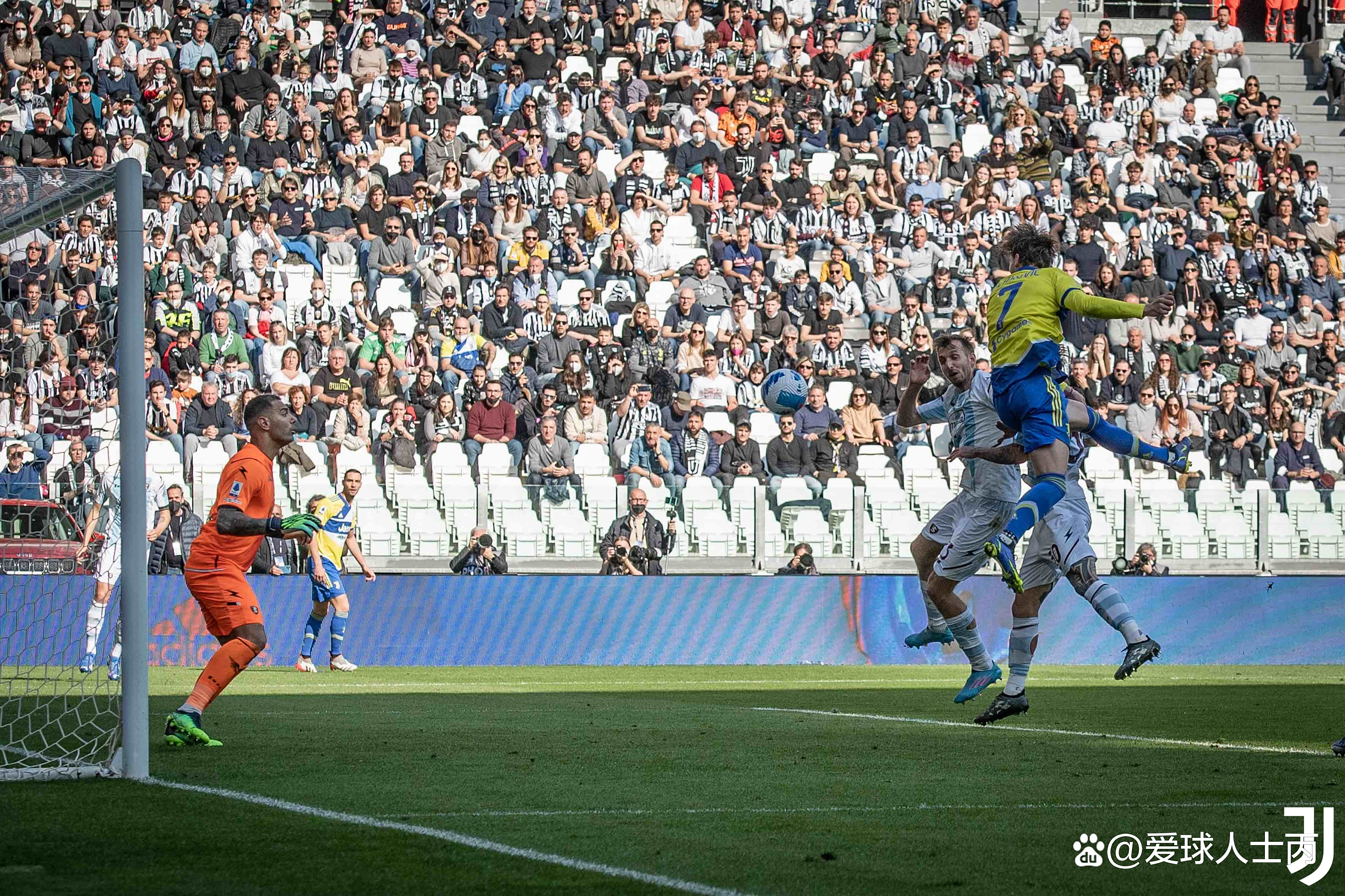 蓝哥奇迹!瓦拉多利德冲击联赛榜首 蓝哥奇迹!瓦拉多利德冲击联赛榜首