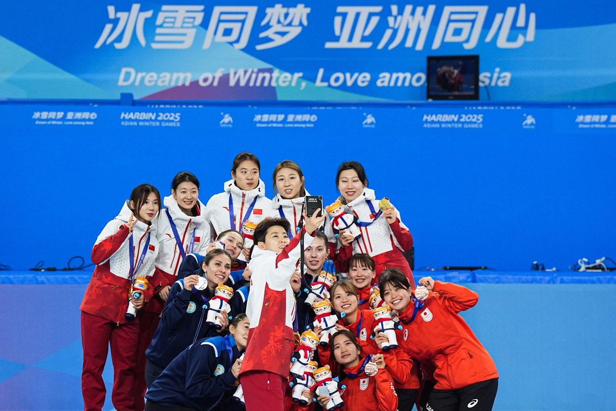 国际赛事中的团队配合和默契令人称道