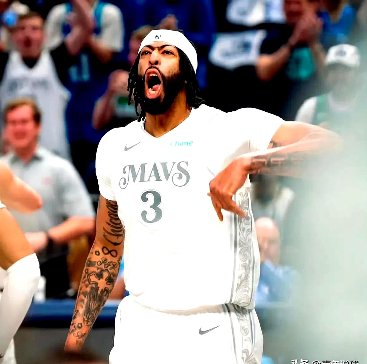 独行侠队逆转篮网取得胜利 独行侠队逆转篮网取得胜利