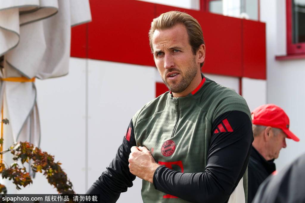 特拉布斯队国家级门将在关键时刻表现出色 特拉布斯队国家级门将在关键时刻表现出色