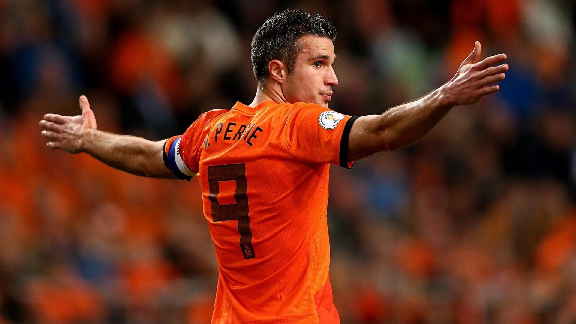 20天,从都灵到马拉加,辛纳的双线加冕与时代宣言